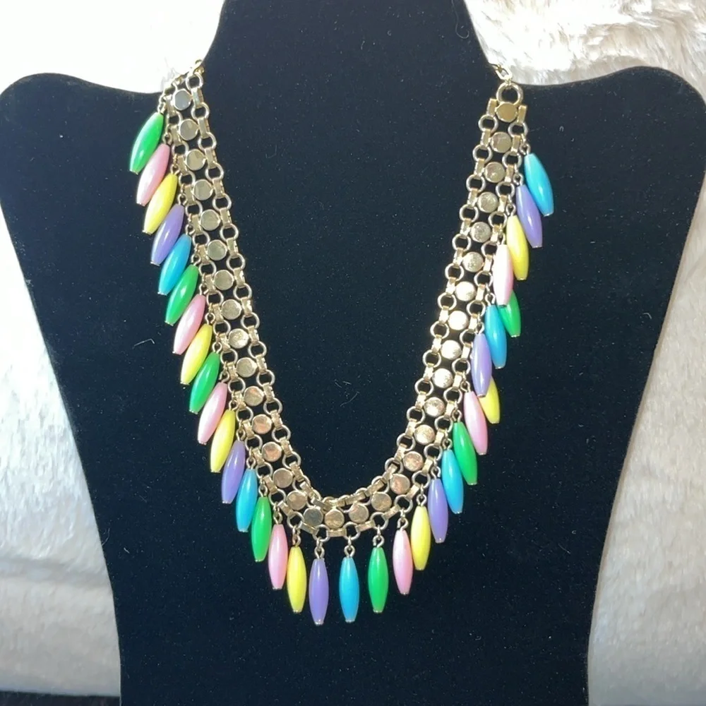 Pretty Pastel vintage plastic beaded fringe necklace gold tone fairy whimsical